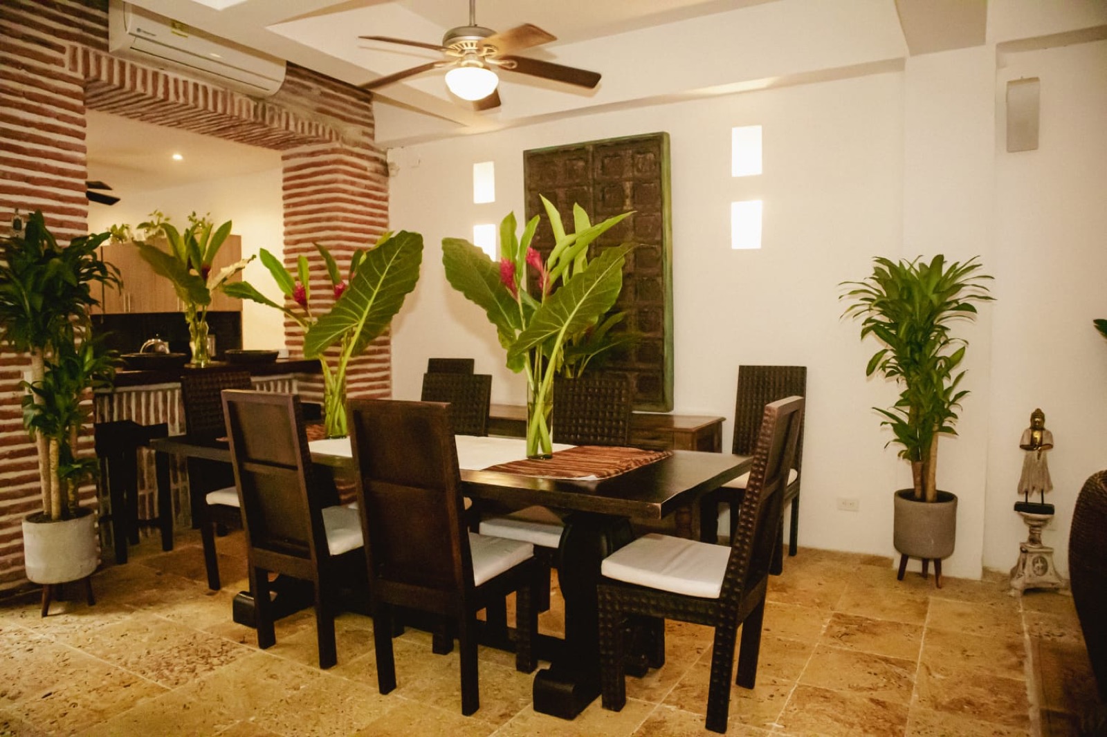 Casa del Hobo colonial villa in Walled City Full Photo 13